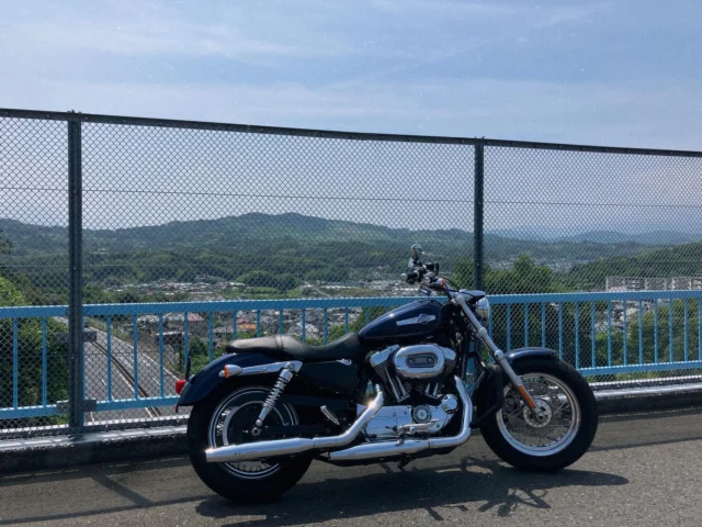 エイトモーターサイクル - 海から徒歩10分のハーレー